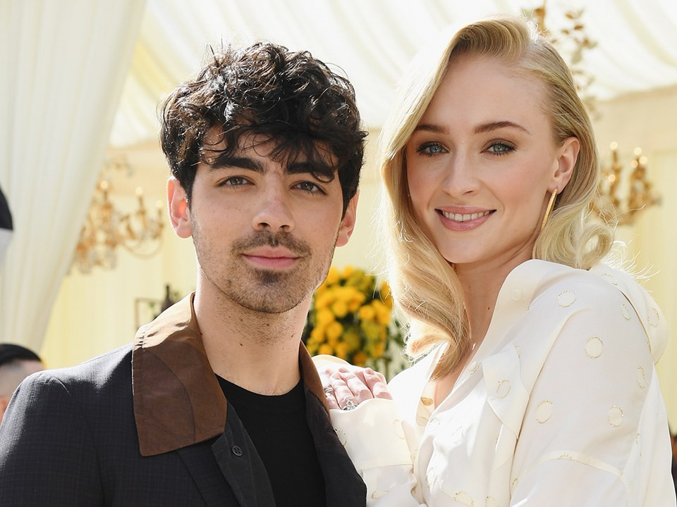 Primele imagini de la nunta lui Joe Jonas cu Sophie Turner din „Game Of Thrones” 