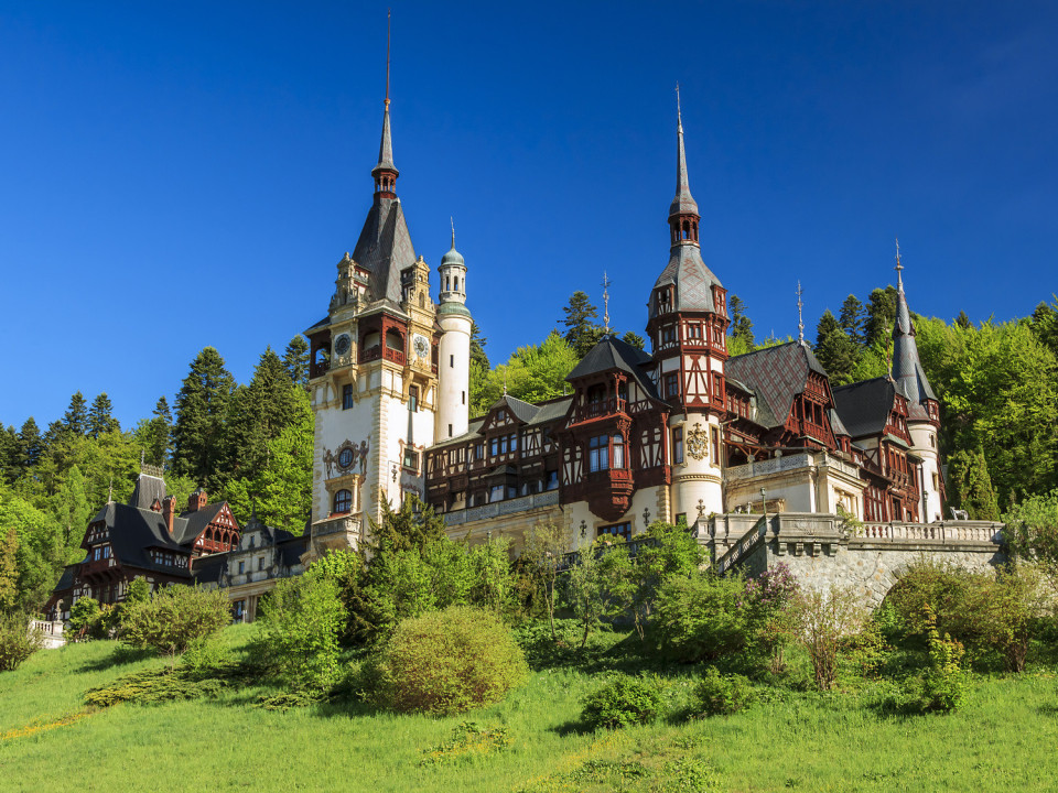 Castelul Peleș devine parte din povestea UNTOLD, pentru câteva ore