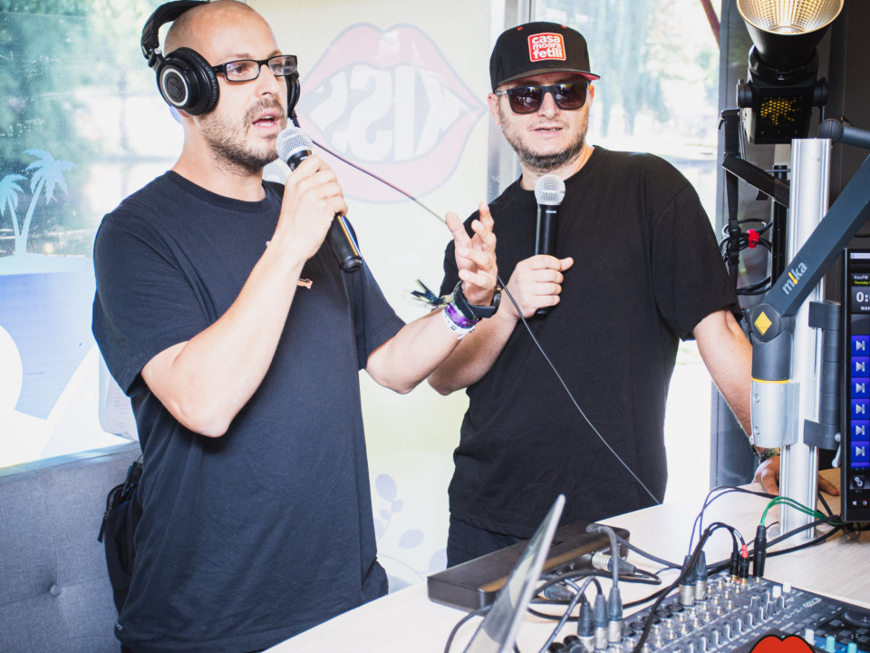 Bad and Boujee se aud în premieră la Kiss FM, de la UNTOLD Festival: „Noi îți aducem festivalul pe radio!”