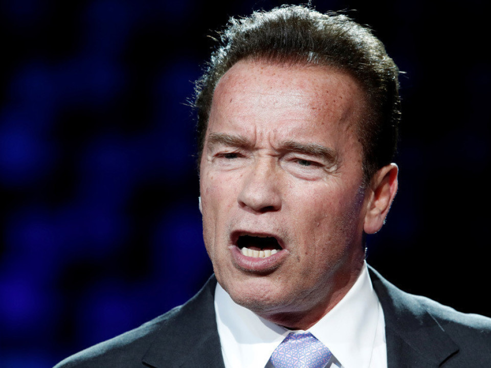 FOTO | Arnold Schwarzenegger dă în judecată compania care a creat un robot după înfățișarea sa. Cum arată acesta!