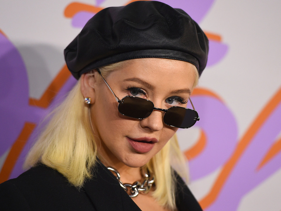 VIDEO | Christina Aguilera ne-a suprins din nou cu vocea ei! 