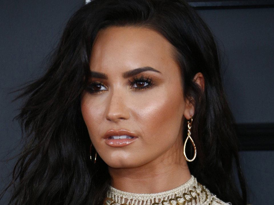 VIDEO | Demi Lovato, mărturisiri șocante. Artista a dezvăluit că a suferit trei atacuri cerebrale şi un atac de cord