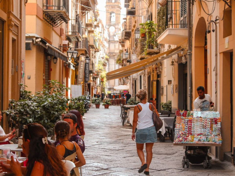 Sicilia va plăti o parte din vacanța turiștilor care vor să o viziteze la toamnă!