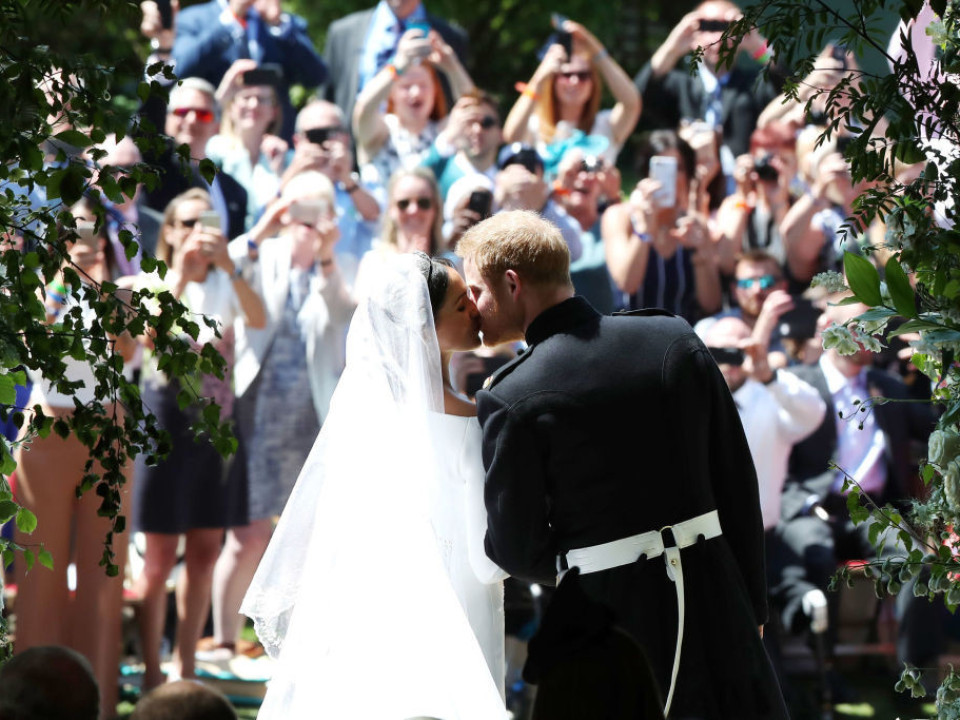 FOTO | Cum au celebrat britanicii faimoasa nuntă regală