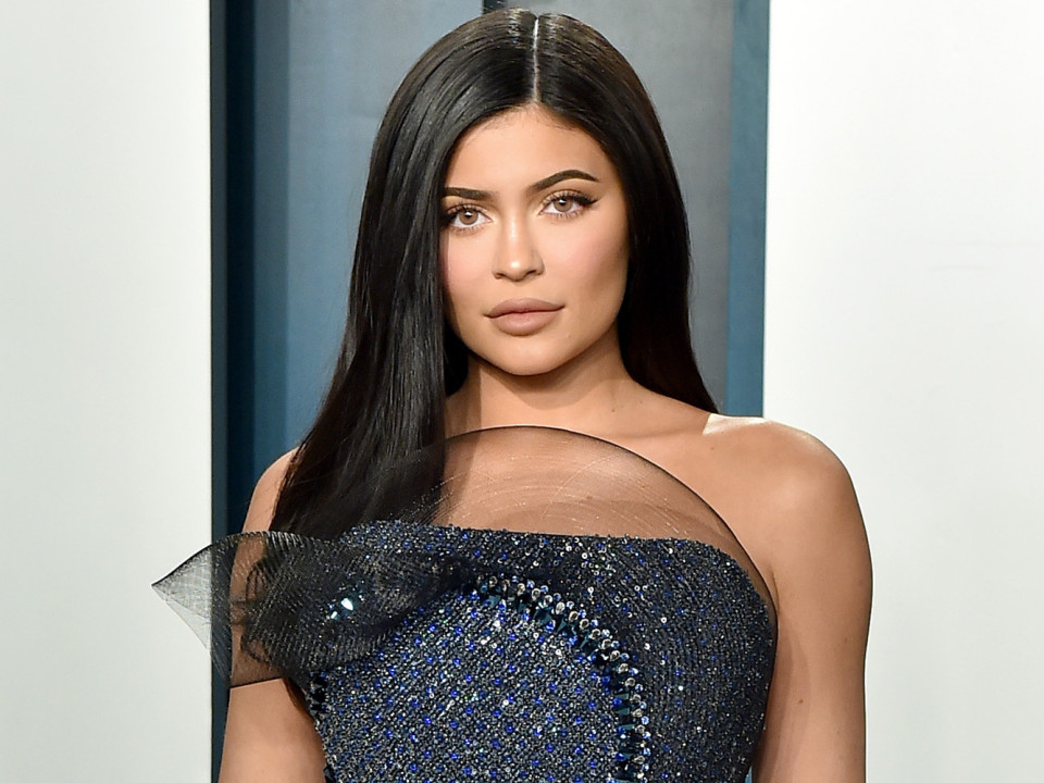 Controverse pe Instagram! De ce a ajuns miliardara Kylie Jenner să ceară bani de la fani? 