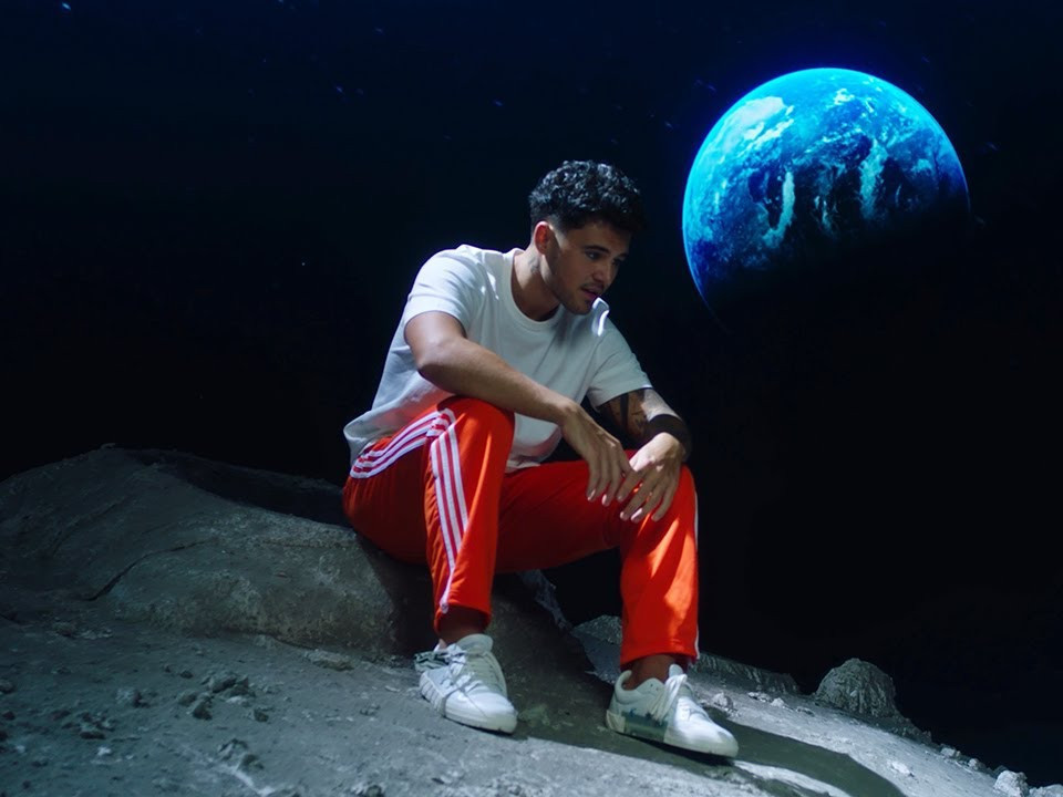 Mario Fresh ne transmite un mesaj chiar de pe Lună: „Adu-mi Soarele"