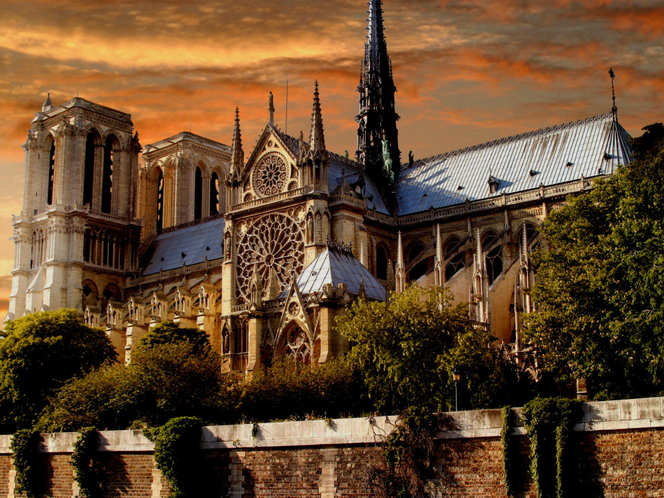Misterele nerezolvate ale Catedralei Notre-Dame. Ce povești ascunde simbolul Franței!