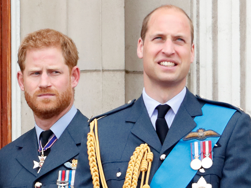 Prințul William consideră că succesul i s-a urcat la cap fratelui său, Harry