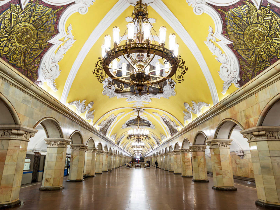 FOTO | Cum arată cele mai frumoase stații de metrou din lume