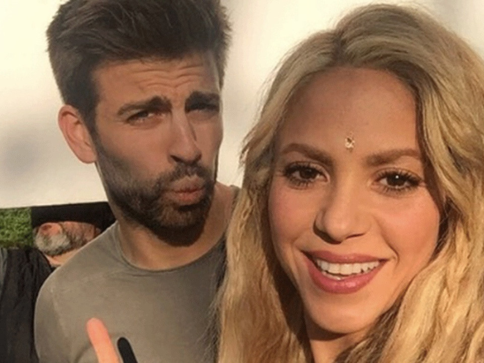 VIDEO | Shakira şi Pique, weekend romantic în pădure. Cei doi par mai îndrăgostiţi ca oricând! 