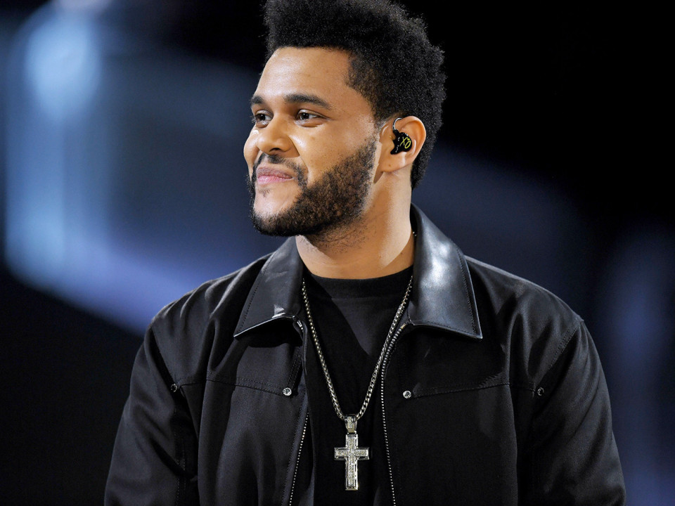 The Weeknd și-a schimbat look-ul și este de nerecunoscut