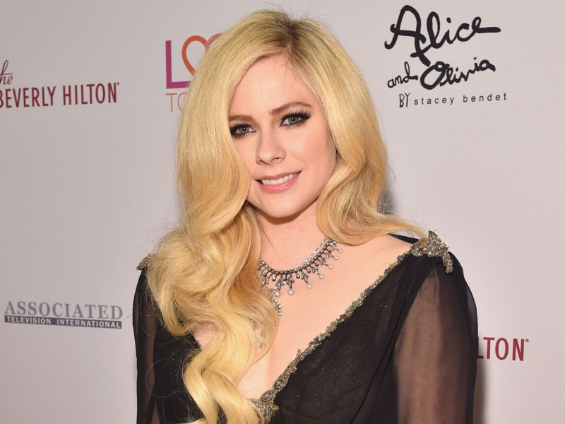 O mai știi pe Avril Lavigne? Iată ce s-a întâmplat cu artista! 