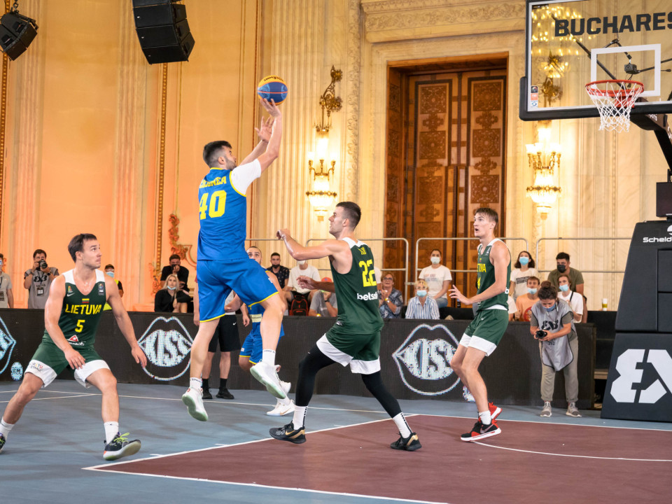 FOTO: Meciuri spectaculoase de baschet în Palatul Parlamentului, la FIBA 3×3 World Finals
