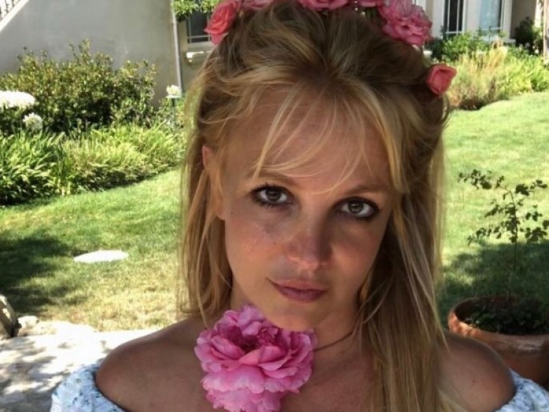 Britney Spears va primi 15 milioane de dolari pentru a scrie o carte despre viața ei