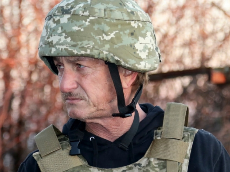 Actorul Sean Penn este acum în Ucraina și filmează un documentar despre invazia rusă