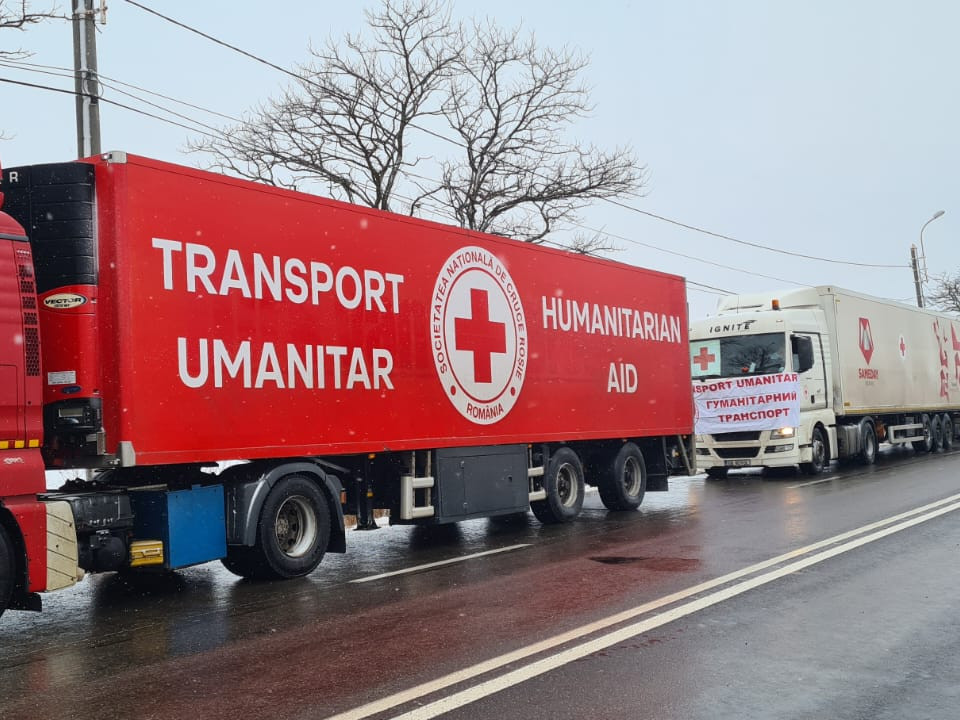 Crucea Roșie Română vine în ajutorul refugiaților prin strângere de fonduri și de produse de strictă necesitate