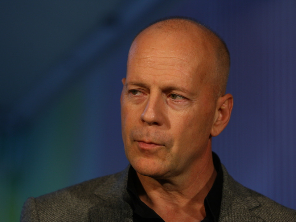 Motivul pentru care Bruce Willis a continuat să joace în filme după ce a primit diagnosticul de afazie