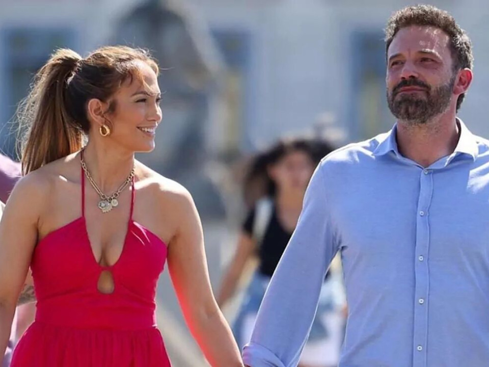 Jennifer Lopez oferă detalii despre nunta ei cu Ben Affleck, cât și despre discursul emoționant al actorului