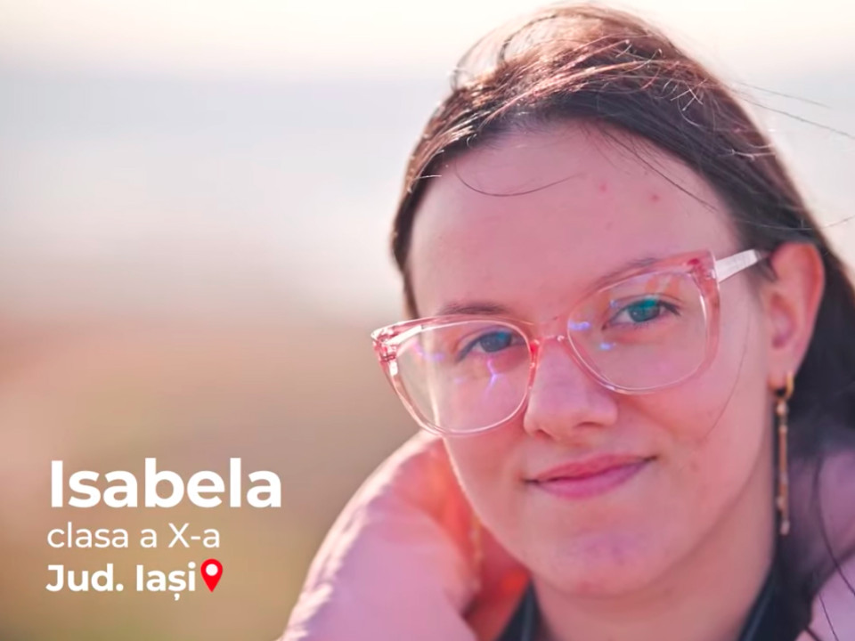 Cunoaște-o pe Isabela, prima câștigătoare din cadrul Bursei de Merit Mai Mult