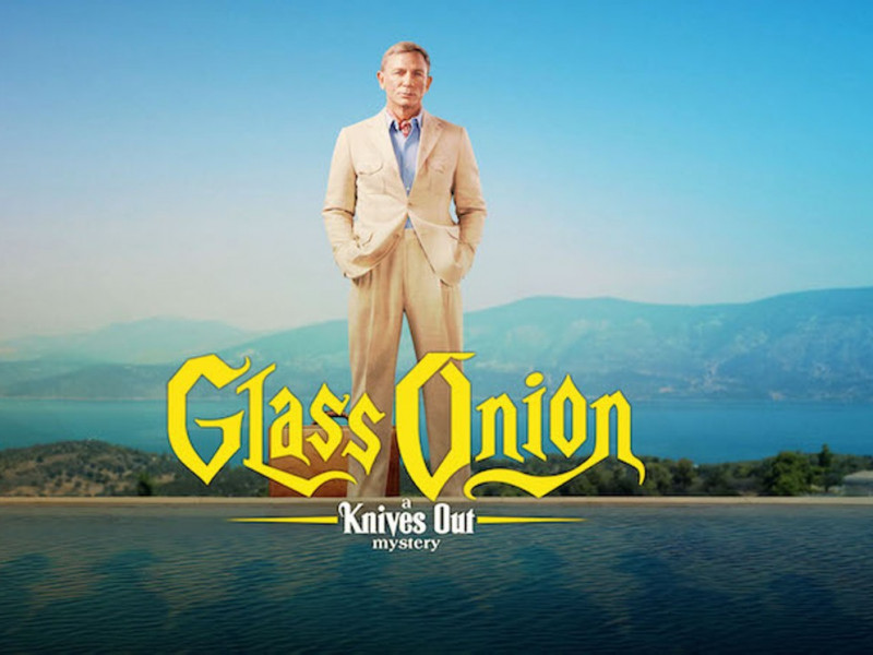 Cel mai așteptat film al iernii, „GLASS ONION: A KNIVES OUT MYSTERY”,  e disponibil de azi pe Netflix