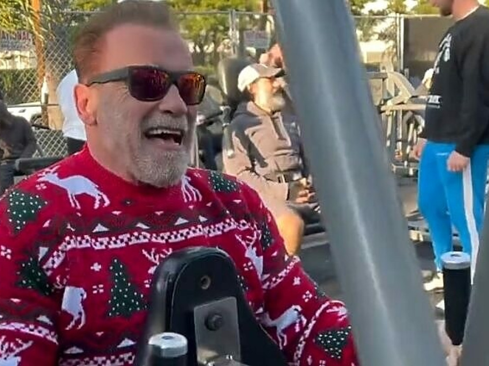 Arnold Schwarzenegger a serbat Crăciunul la sală, iar Nadia Comăneci i-a apreciat efortul