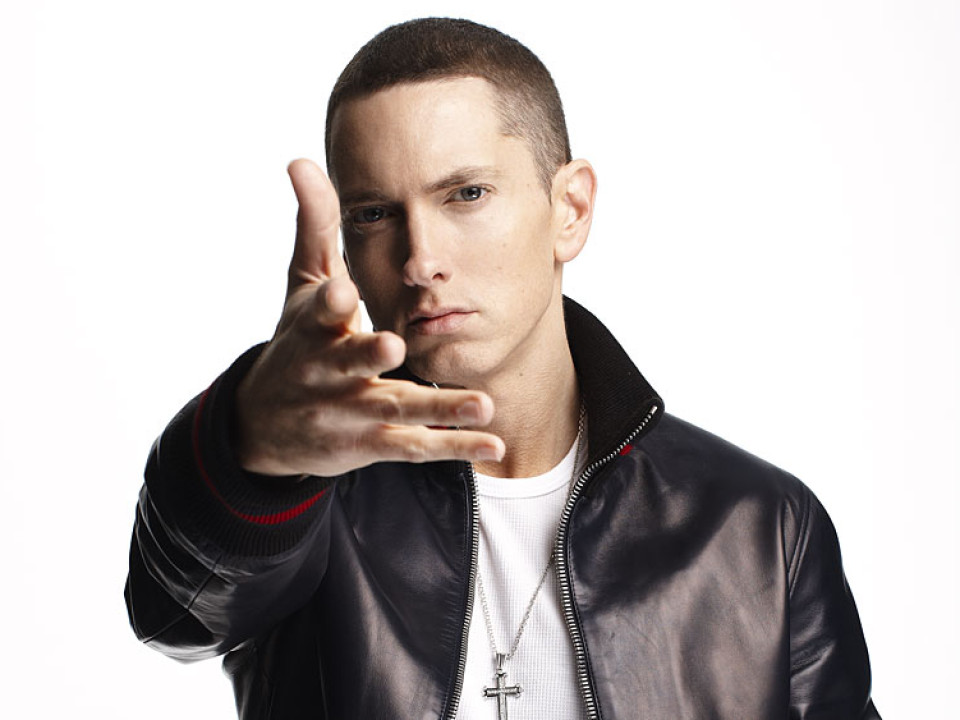 Eminem va face un film documentar despre lumea super-fanilor, „Stans”